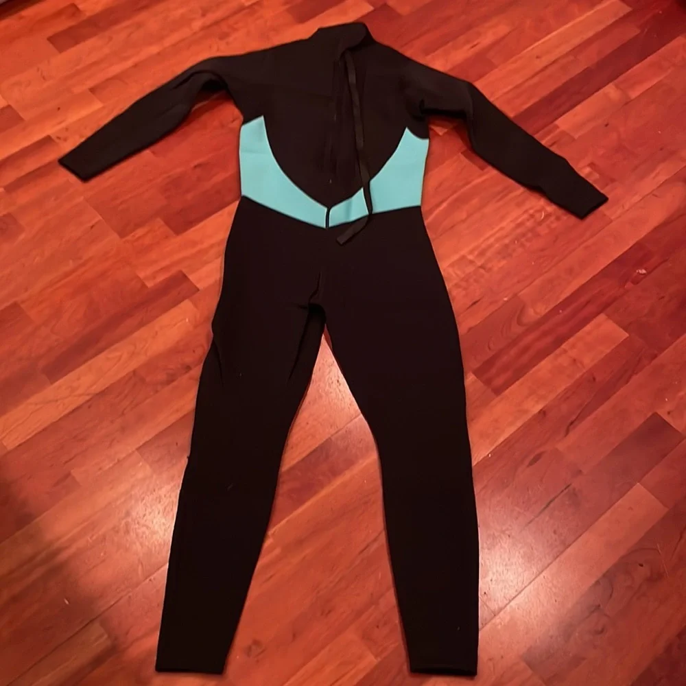New Full Body Wetsuit